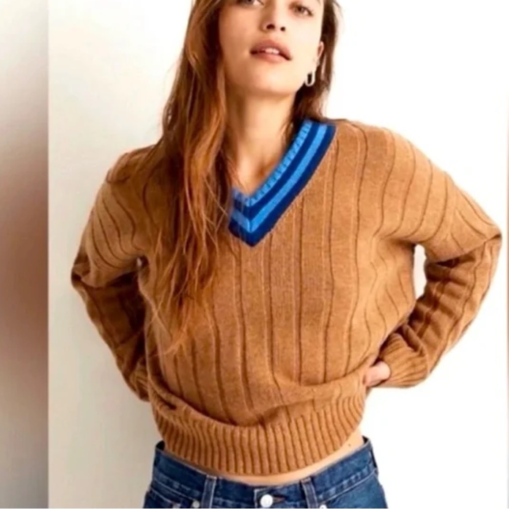 MADEWELL Varsity V Neck Camel Sweater